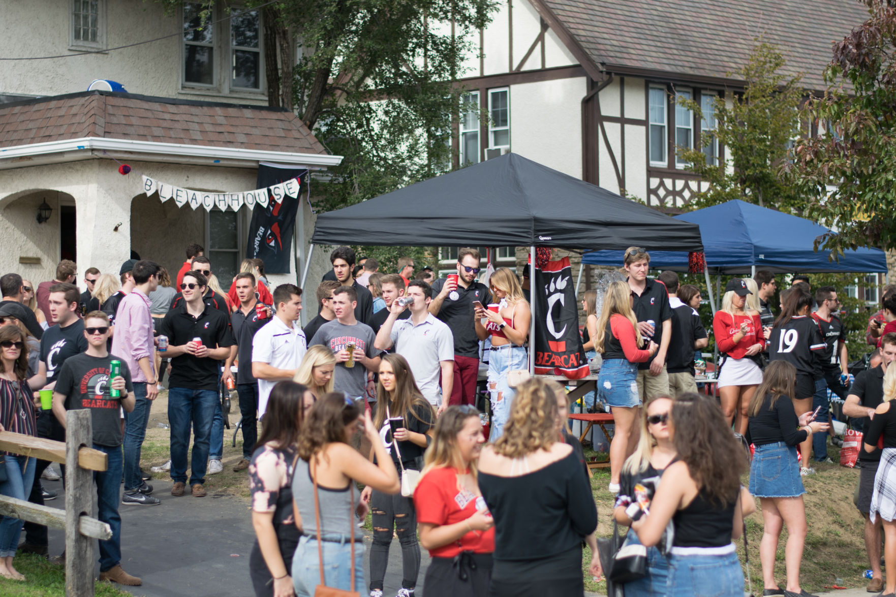 Homecoming 2017 parade and tailgate
